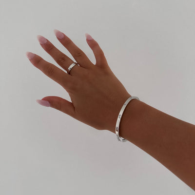 CELINE BANGLE - GOLD