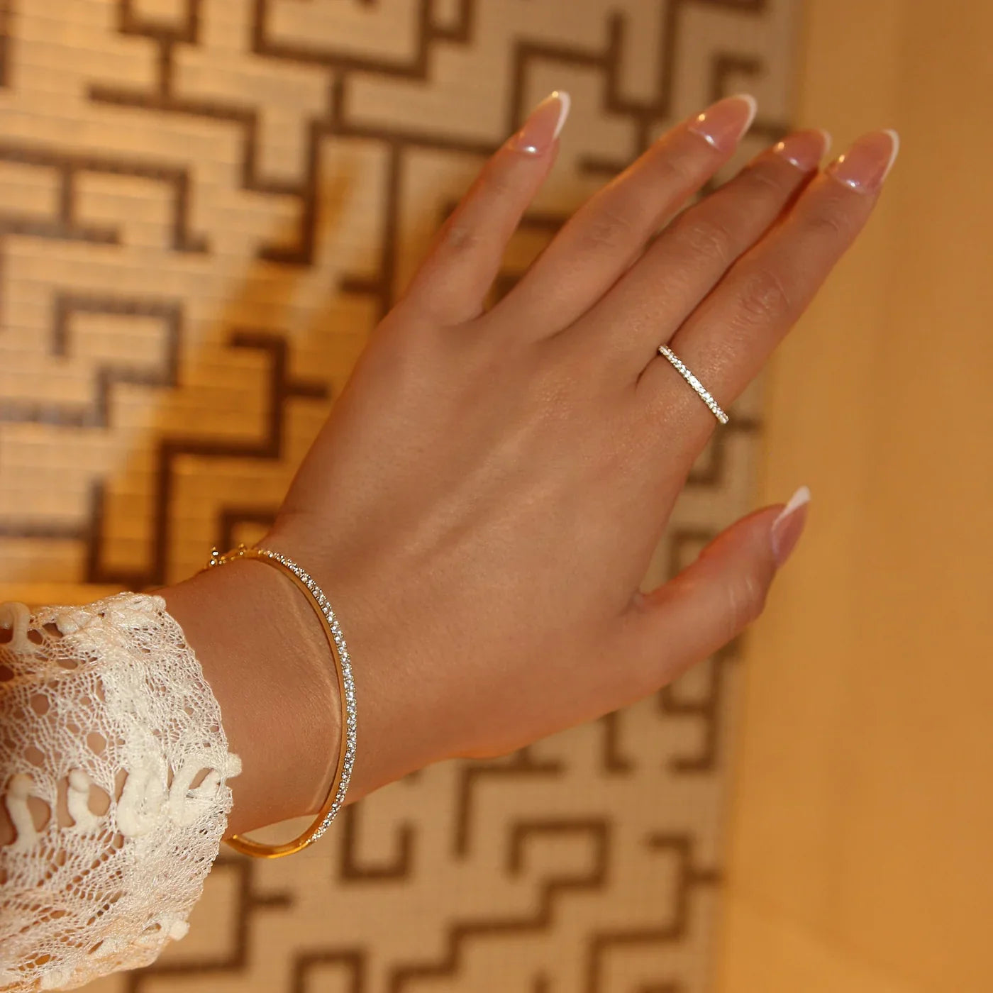 Lunar Armreif - Gold