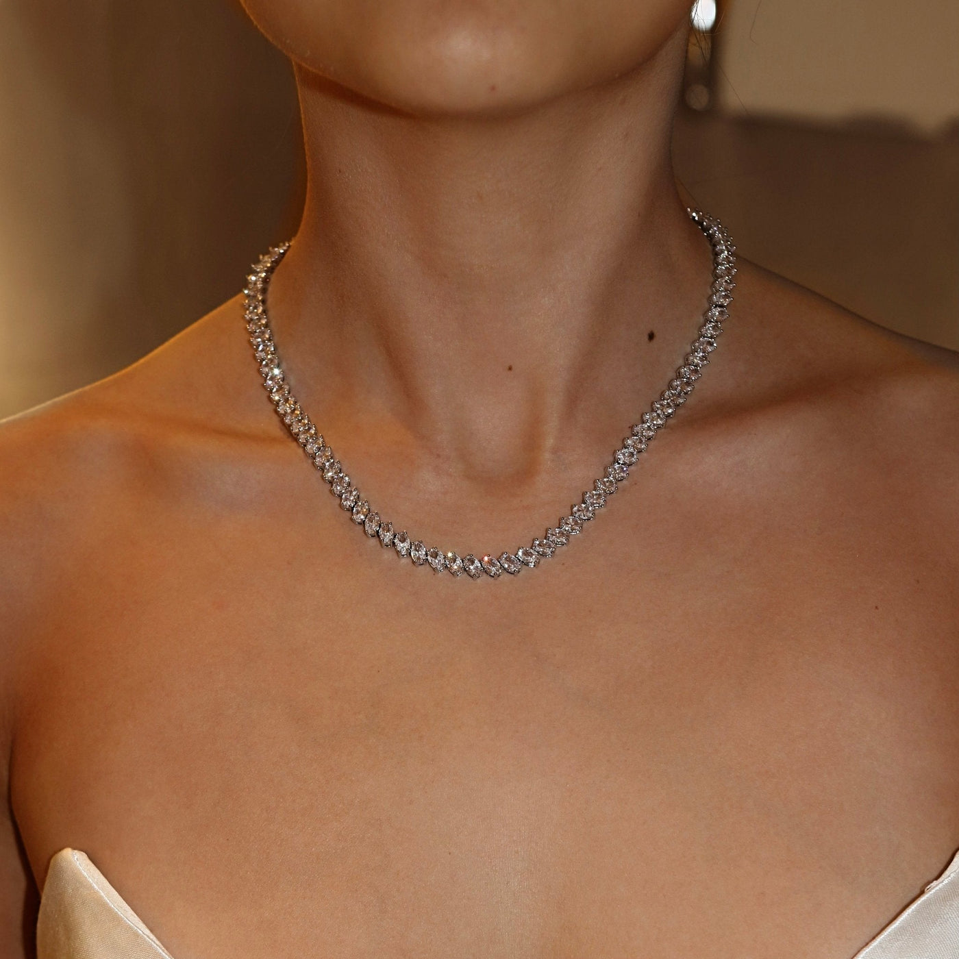 SUTTON HALSKETTE - SILBER